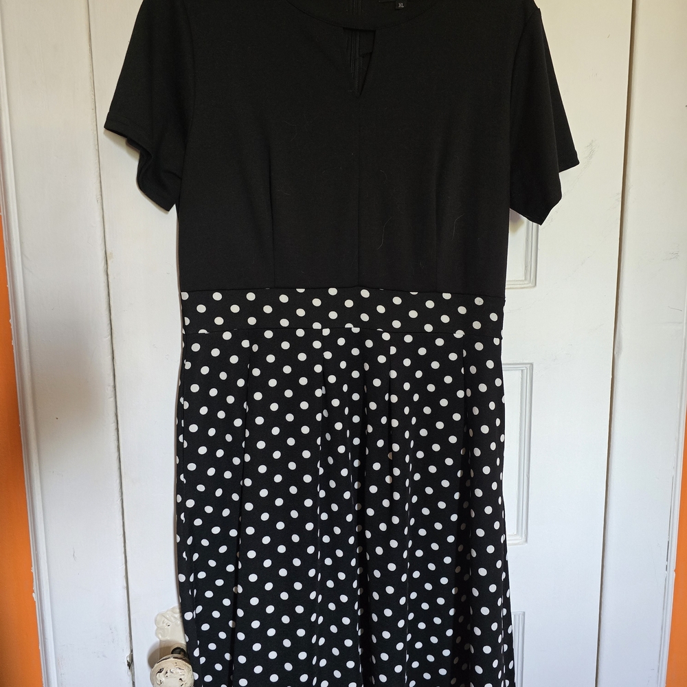 Elegant Black and White Polka Dot Midi Dress